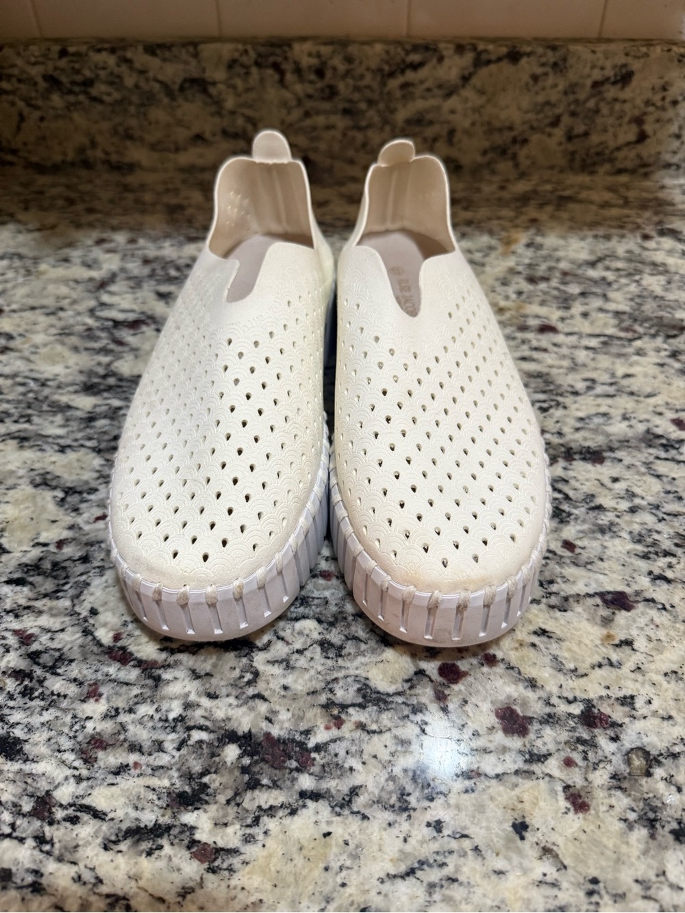 Ilse Jacobsen Tulip Slip on Sneakers 37